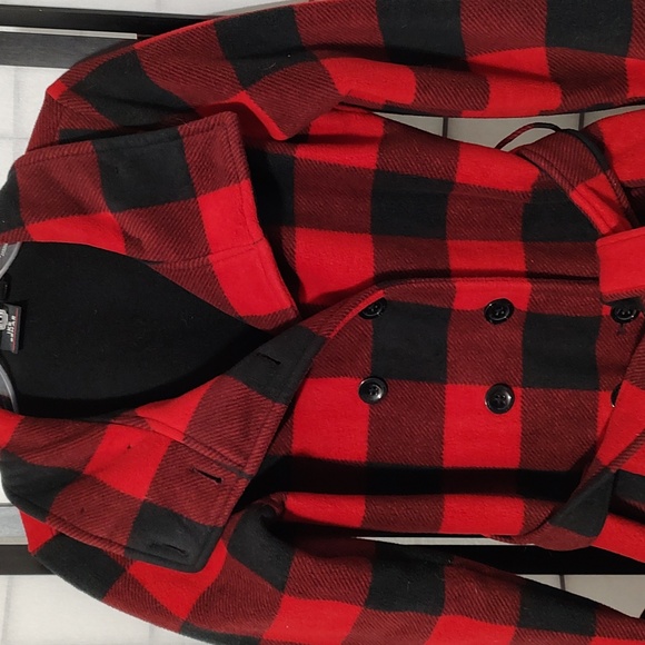 Red & Black Buffalo Plaid Ike Behar Fleece Coat with Belt sz Small - Picture 2 of 7
